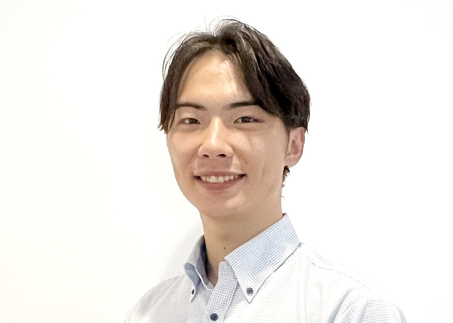 小見　義生