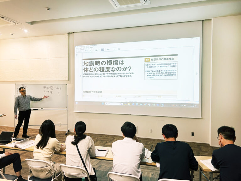 「高品質な耐震性能を追求し、安心して暮らせる未来をつくります」を経営理念としております。