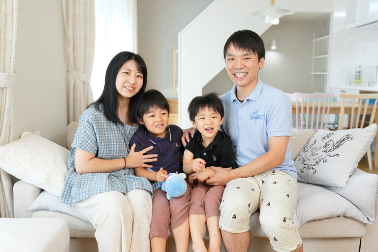 兄も建てた工務店で、こだわり抜いて叶えた「暖かい家」