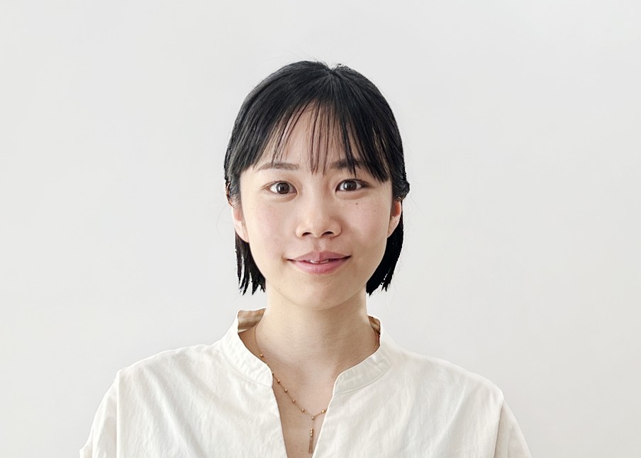 新浜 悠子
