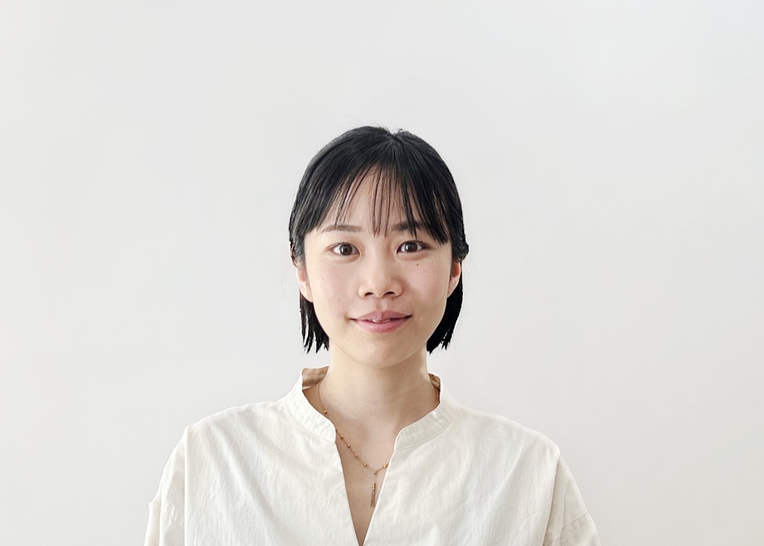 新浜 悠子